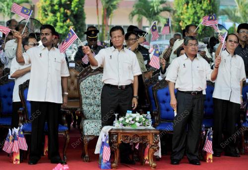 DATUK ABDUL GHANI OTHMAN