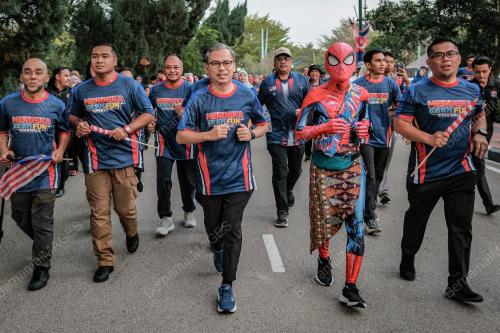 DATUK FAHMI FADZIL