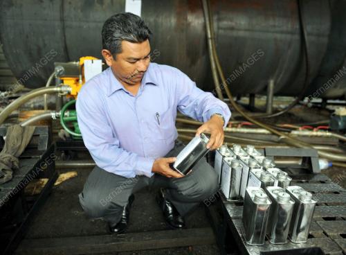 JB02_27112012_MINYAK_DIESEL