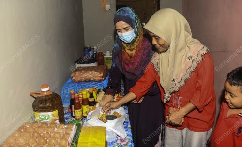 IBU ENAM ANAK BERGELUT SARA KELUARGA HARAP BANTUAN