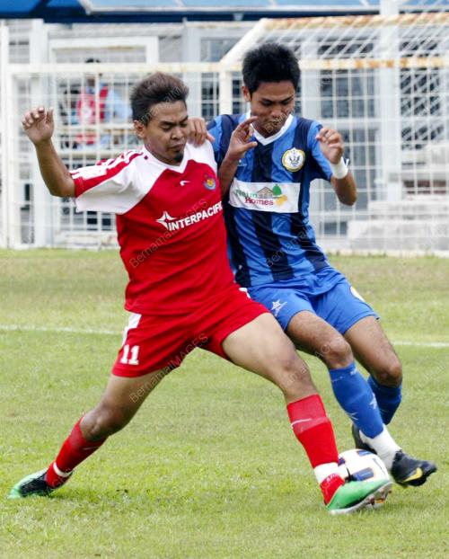 JB02_28022011_LIGA_PREMIER