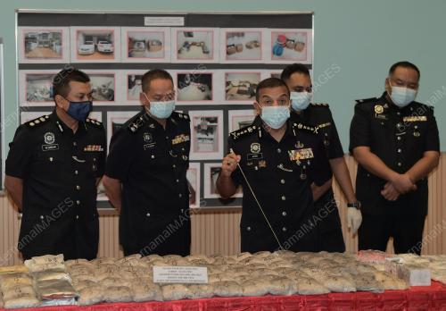 DATUK AYOB KHAN MYDIN PITCHAY