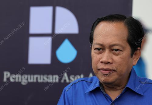 DATUK SERI AHMAD MASLAN