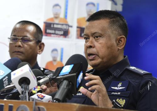 DATUK KAMARUL ZAMAN MAMAT