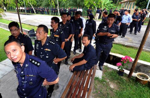 JB02_30042013_PENGUNDI_AWAL