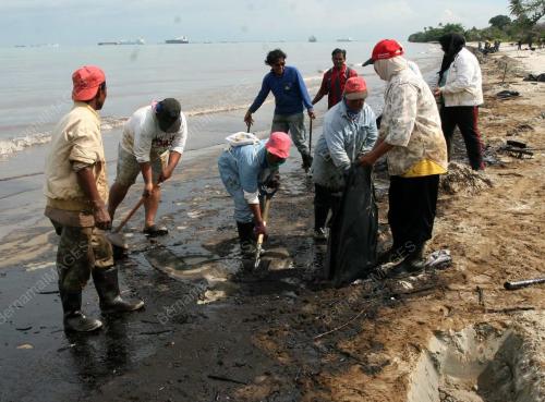 PANTAI PENGGERANG