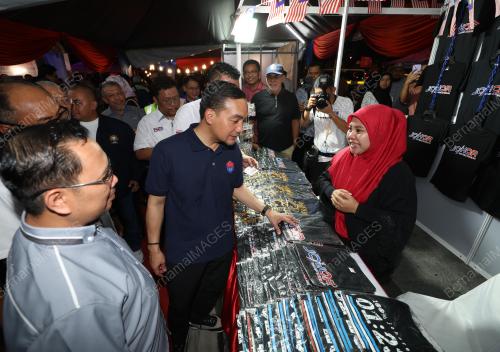 DATUK ONN HAFIZ GHAZI