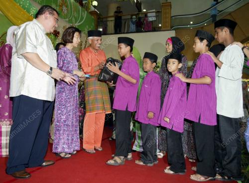 SHAHIR SAMAD
