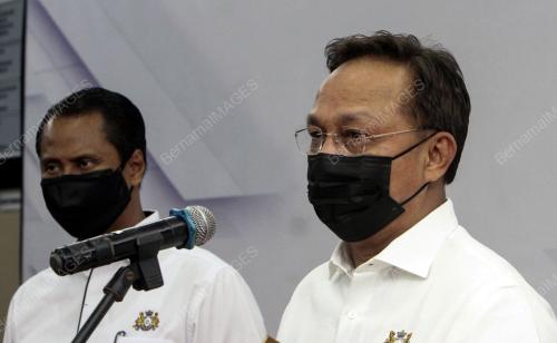 DATUK HASNI MOHAMAD