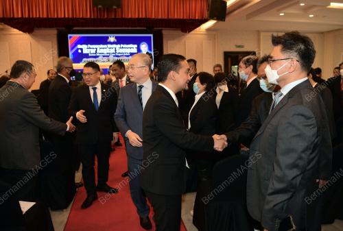 DATUK ONN HAFIZ GHAZI