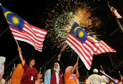 AMBANG KEMERDEKAAN KE-51
