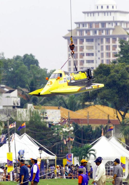 POWERBOAT F1
