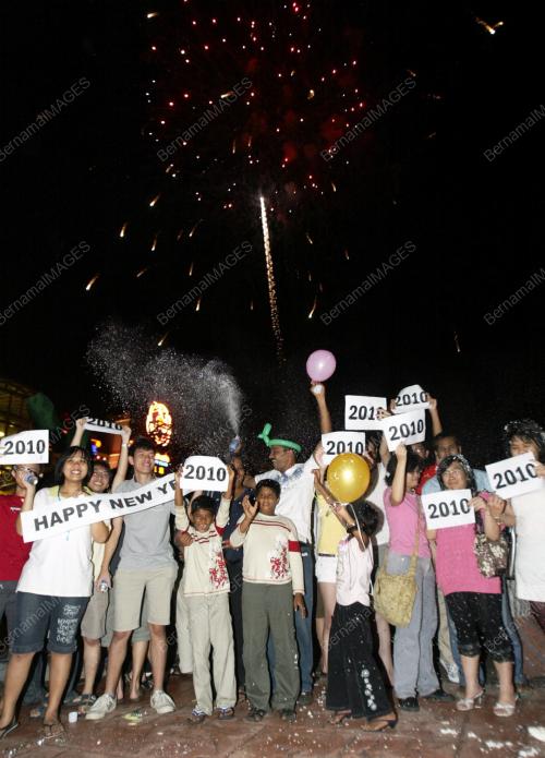 TAHUN BARU 2010