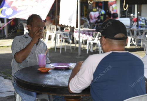 JB03_01012019_LARANGAN_MEROKOK1