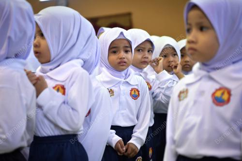JB03_01012019_SEKOLAH
