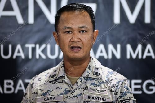 KAMA AZRI KAMIL