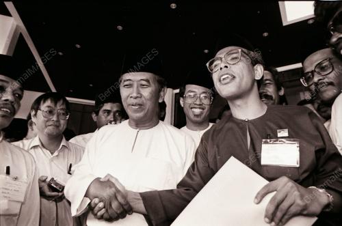 YANG BERHORMAT DATUK SHAHRIR ABDUL SAMAD