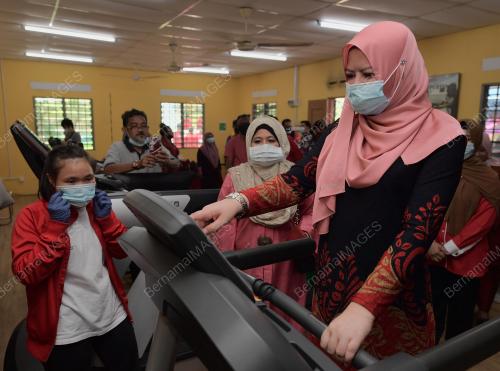 DATUK SERI RINA MOHD HARUN