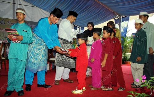 ABDUL GHANI OTHMAN