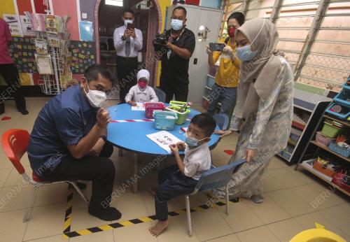 DATUK DR MOHD RADZI MD JIDIN DATUK DR MOHD RADZI MD JIDIN