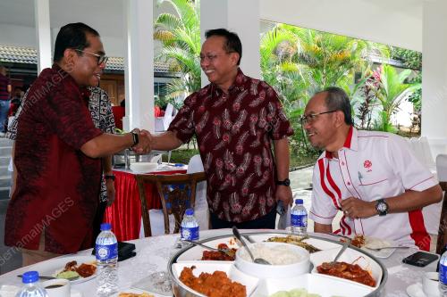 DATUK SERI MOHAMED KHALED NORDIN