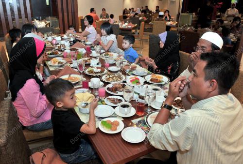 HOTEL MUTIARA