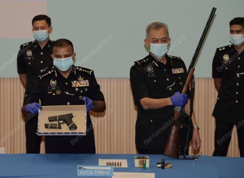DATUK AYOB KHAN MYDIN PITCHAY