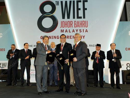 JB03_04122012_PM-WIEF