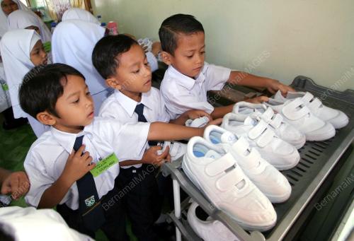 MURID TAHUN SATU