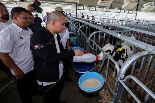 DATUK ONN HAFIZ GHAZI