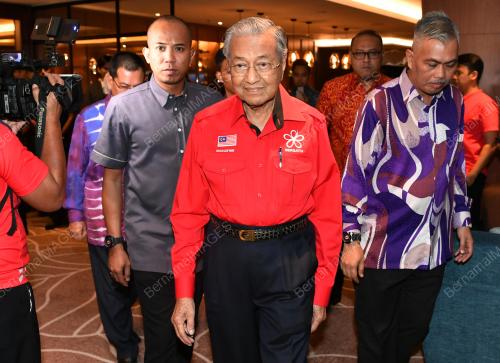JB03_05072019_PM_BERSATU_JOHOR_BN20190704414