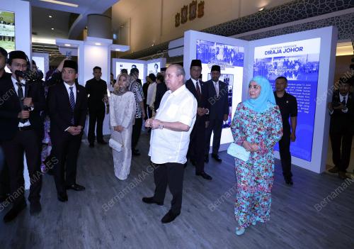 SULTAN IBRAHIM AL MARHUM SULTAN ISKANDAR