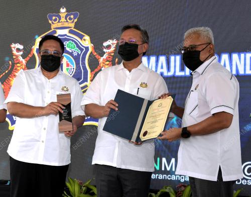 DATUK HASNI MOHMMAD