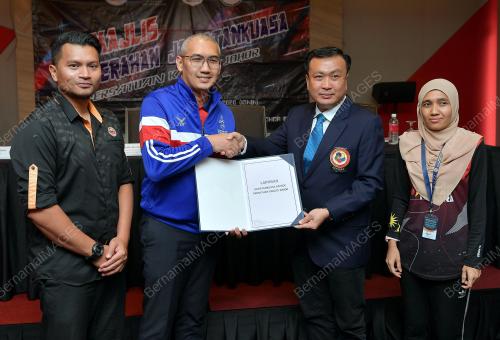 MOHD GADAFFIE ABD AZIZ