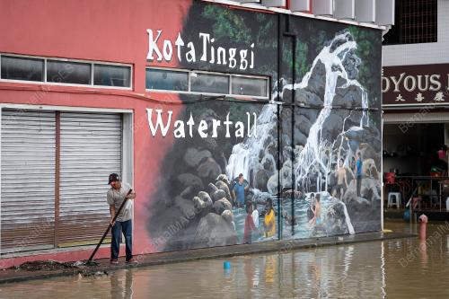 TINJAU BANJIR KOTA TINGGI