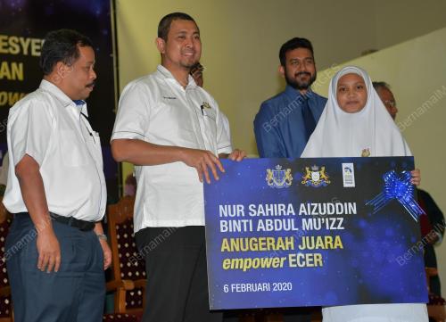 DATUK DR SAHRUDDIN JAMAL