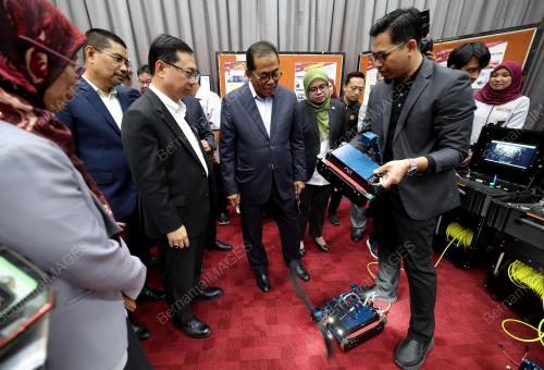DATUK SERI MOHAMED KHALED NORDIN