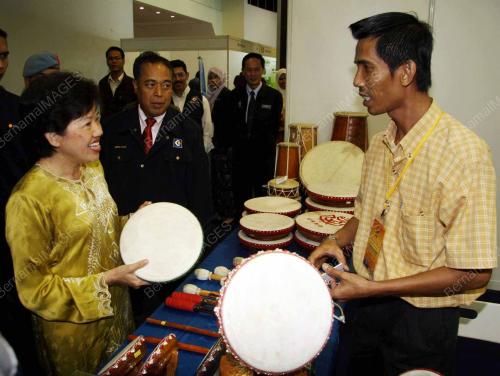 TAN LIAN HO