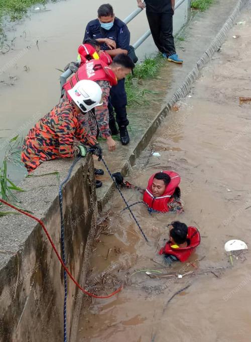 BOMBA DN PENYELAMAT JOHOR