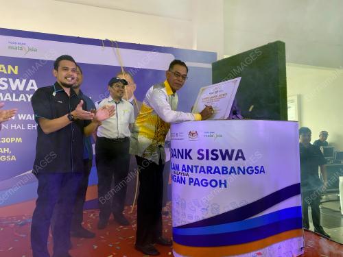 DATUK ROSOL WAHID
