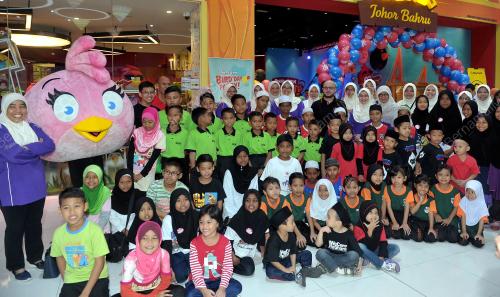 JB03_06112015_ANAK_YATIM