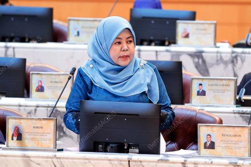 KHAIRIN NISA ISMAIL @ MD ON