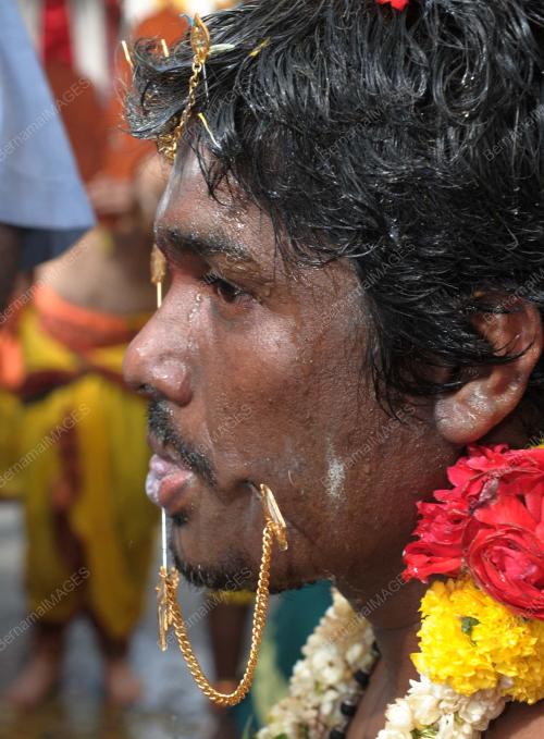JB03_07022012_THAIPUSAM