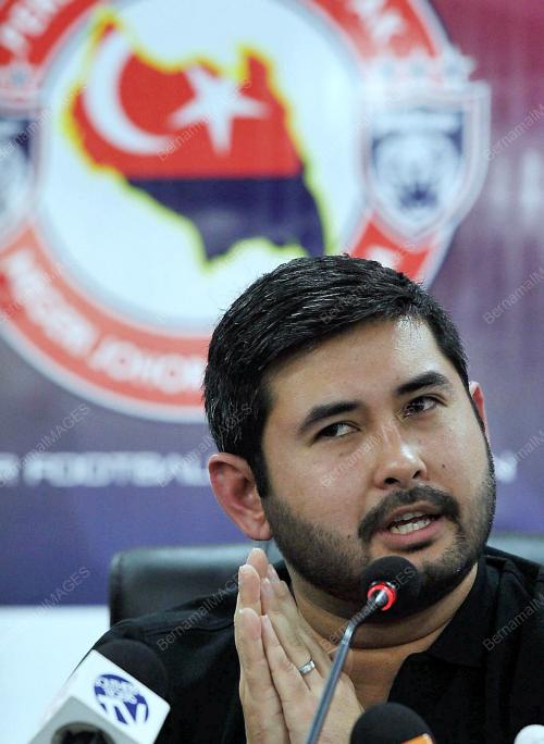 JB03_07082014_TUNKU_ISMAIL