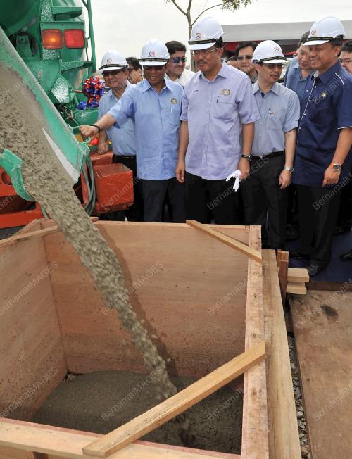 JB03_07092014_RUMAH_JCORP