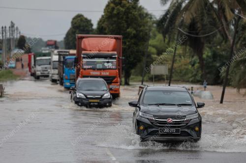 TINJAUAN BANJIR DI BATU PAHAT