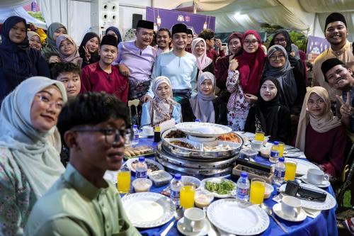 DATUK ONN HAFIZ GHAZI
