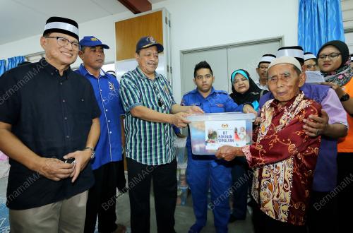 JB03_08122015_SHAHIDAN