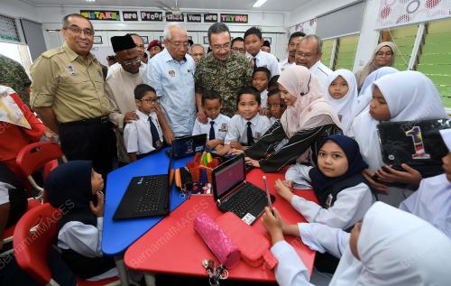 JB03_11012018_BLUEPRINT_PENDIDIKAN