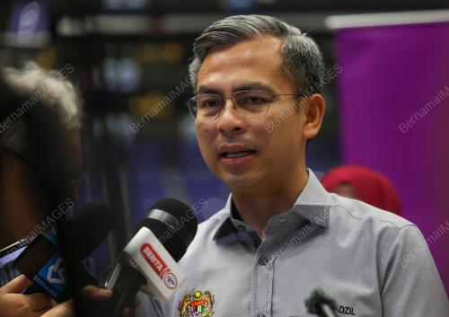FAHMI FADZIL